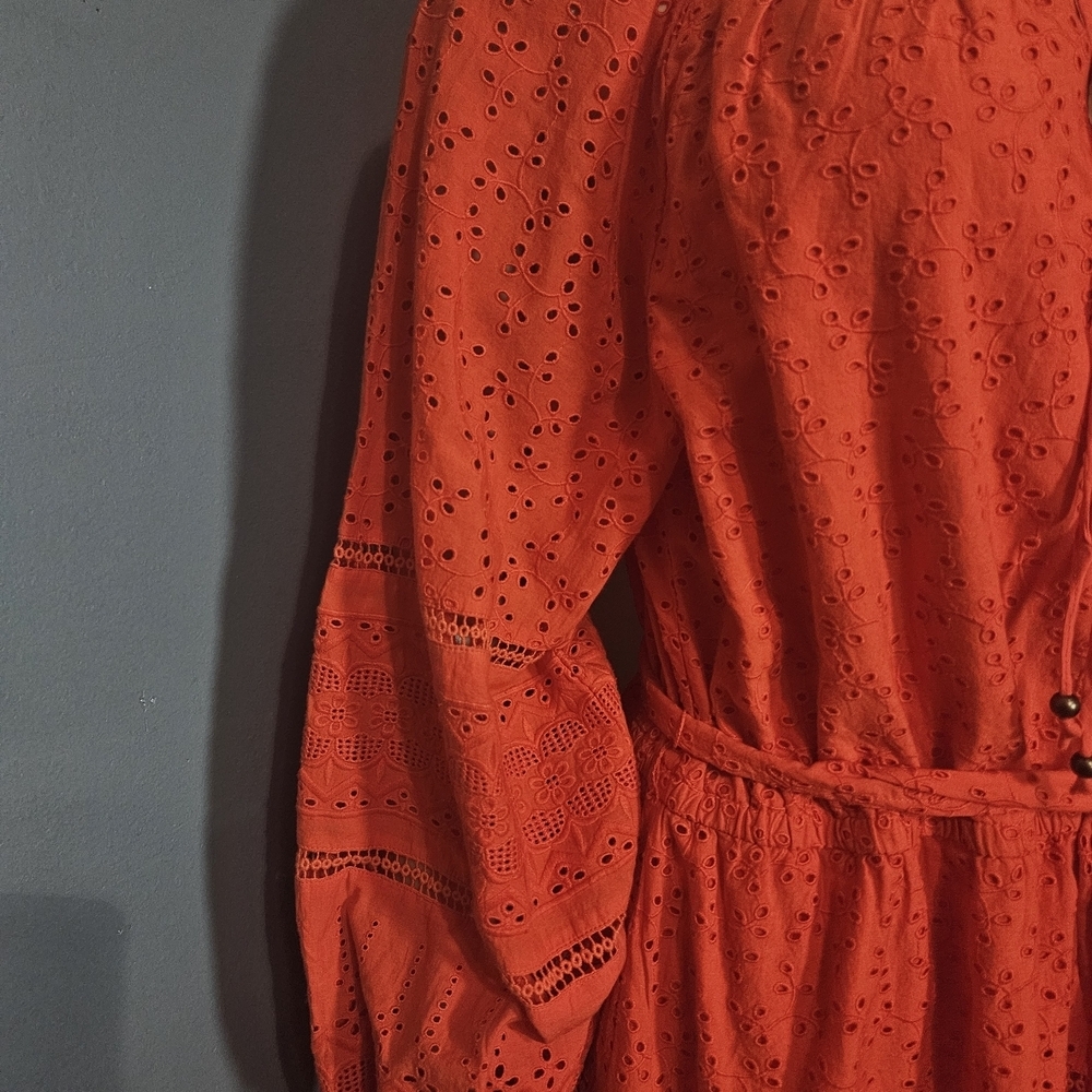 Elegant Red Women's Dress - Picture 7 of 8